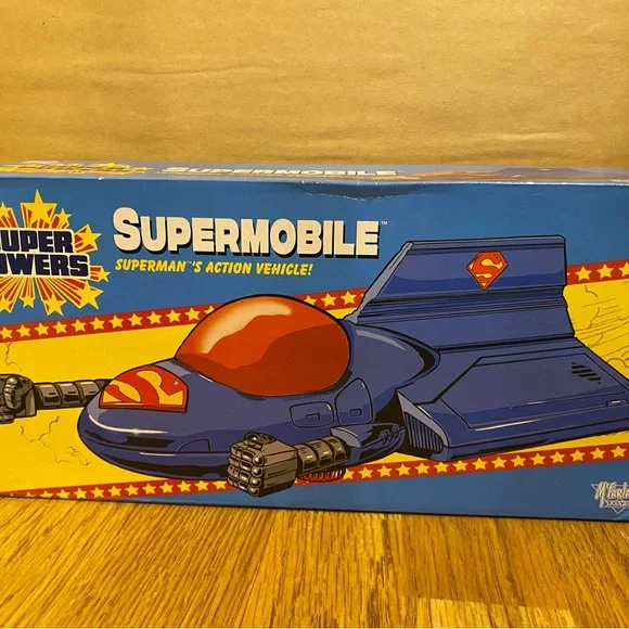 Superman Toy Bundle. Super FX Talking Superman Figure & Super Powers Supermobile - Picture 5 of 6